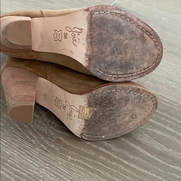 Joie Camel Booties - Picture 4 of 6